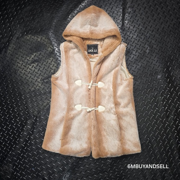 Loca L.A. Women's Medium Brown Tan Faux Fur Vest – Soft Cozy Y2K Chic - Picture 10 of 10